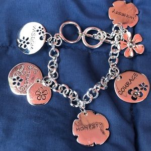 Inspirational charm bracelet silver -new!